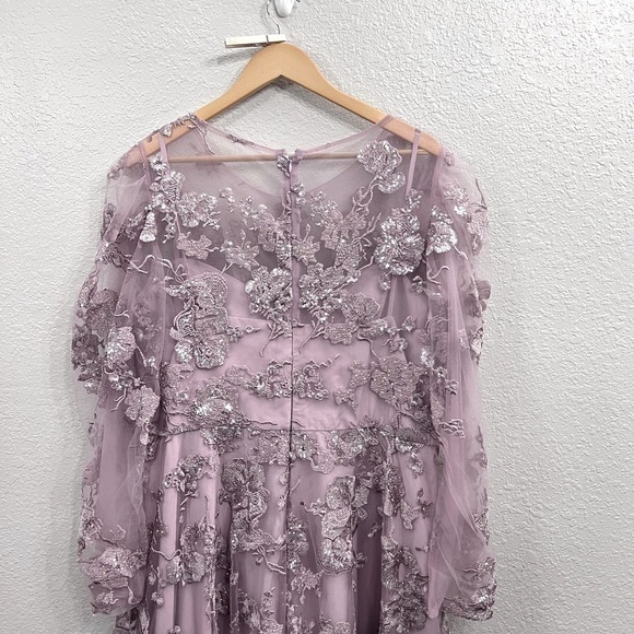 NEW $598 MAC DUGGAL 50664 LILAC FLORAL ILLUSION GOWN Size 18 - Picture 8 of 16